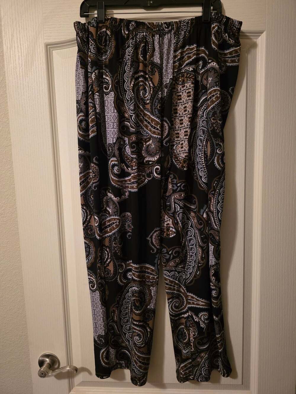 LBisse Black Paisley Print Elastic Waist Pants Plus Size 3X